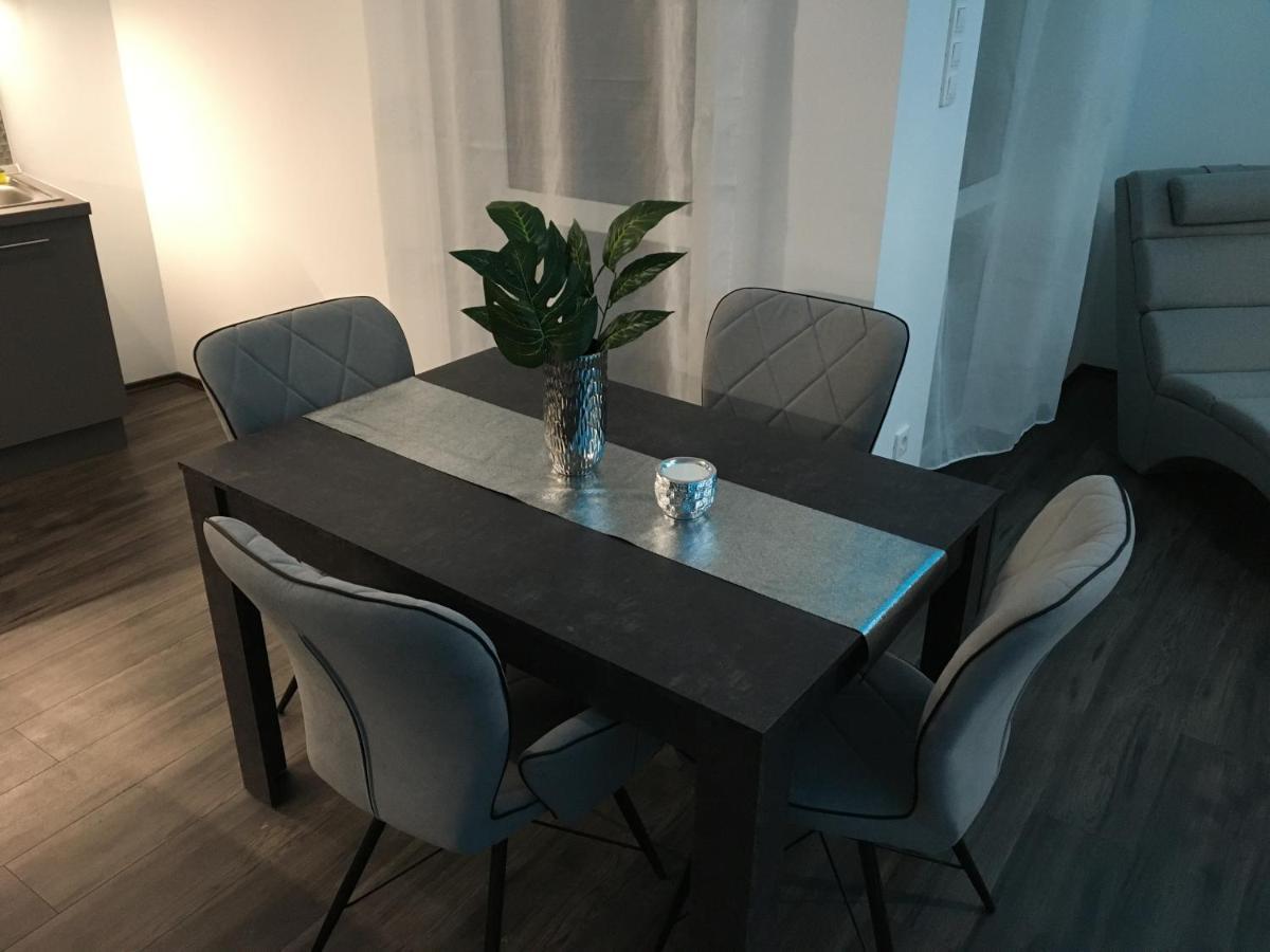 Queen Apartman Дебрецен Екстериор снимка
