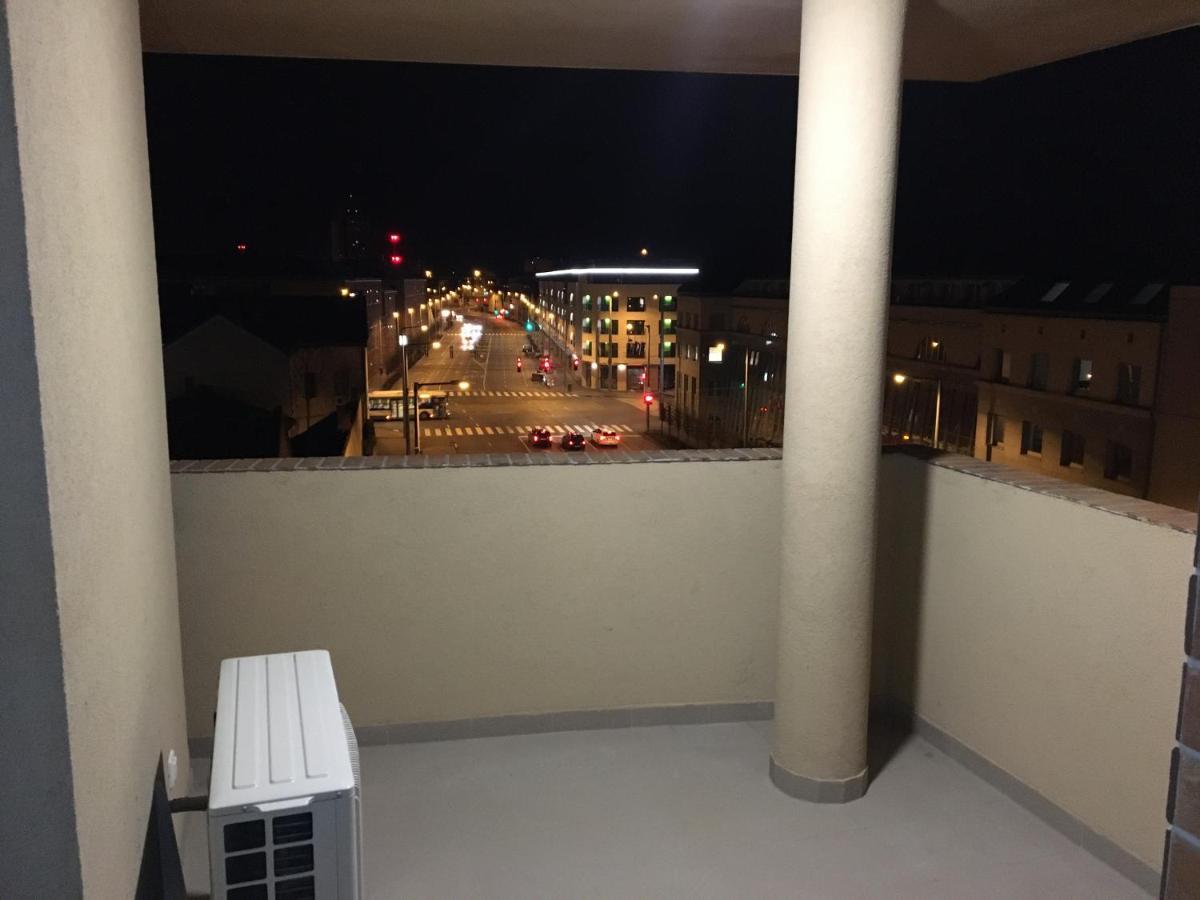 Queen Apartman Дебрецен Екстериор снимка