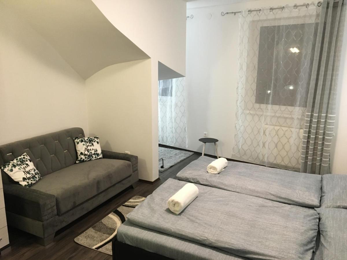 Queen Apartman Дебрецен Екстериор снимка
