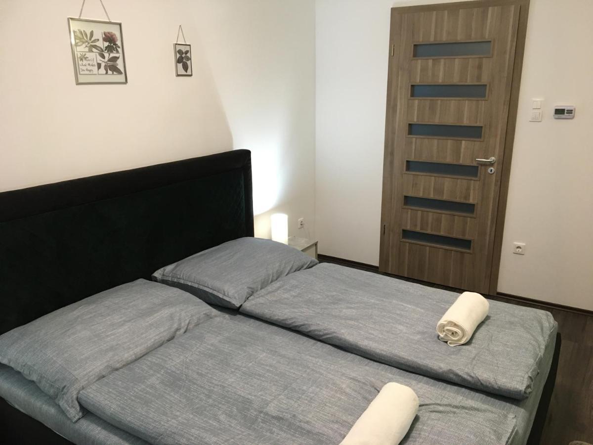 Queen Apartman Дебрецен Екстериор снимка