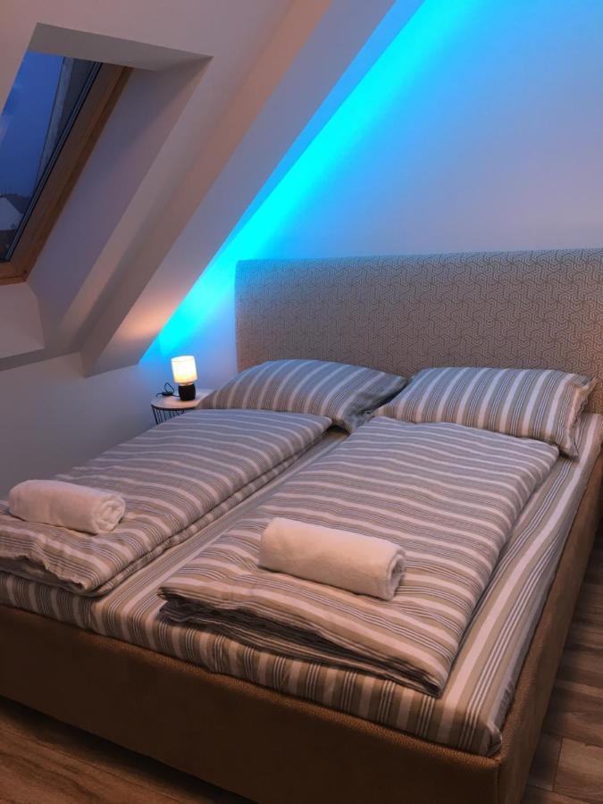 Queen Apartman Дебрецен Екстериор снимка