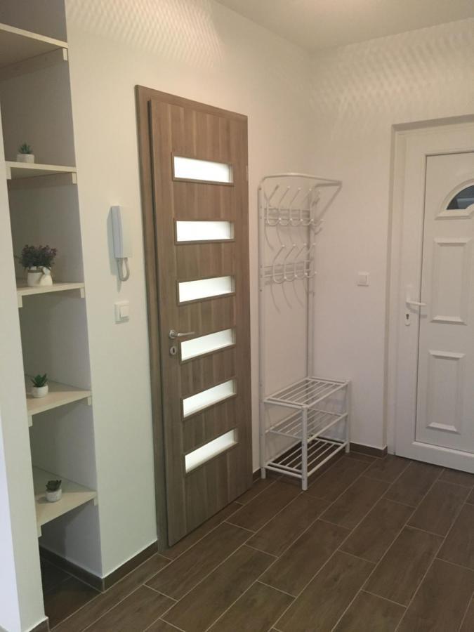 Queen Apartman Дебрецен Екстериор снимка
