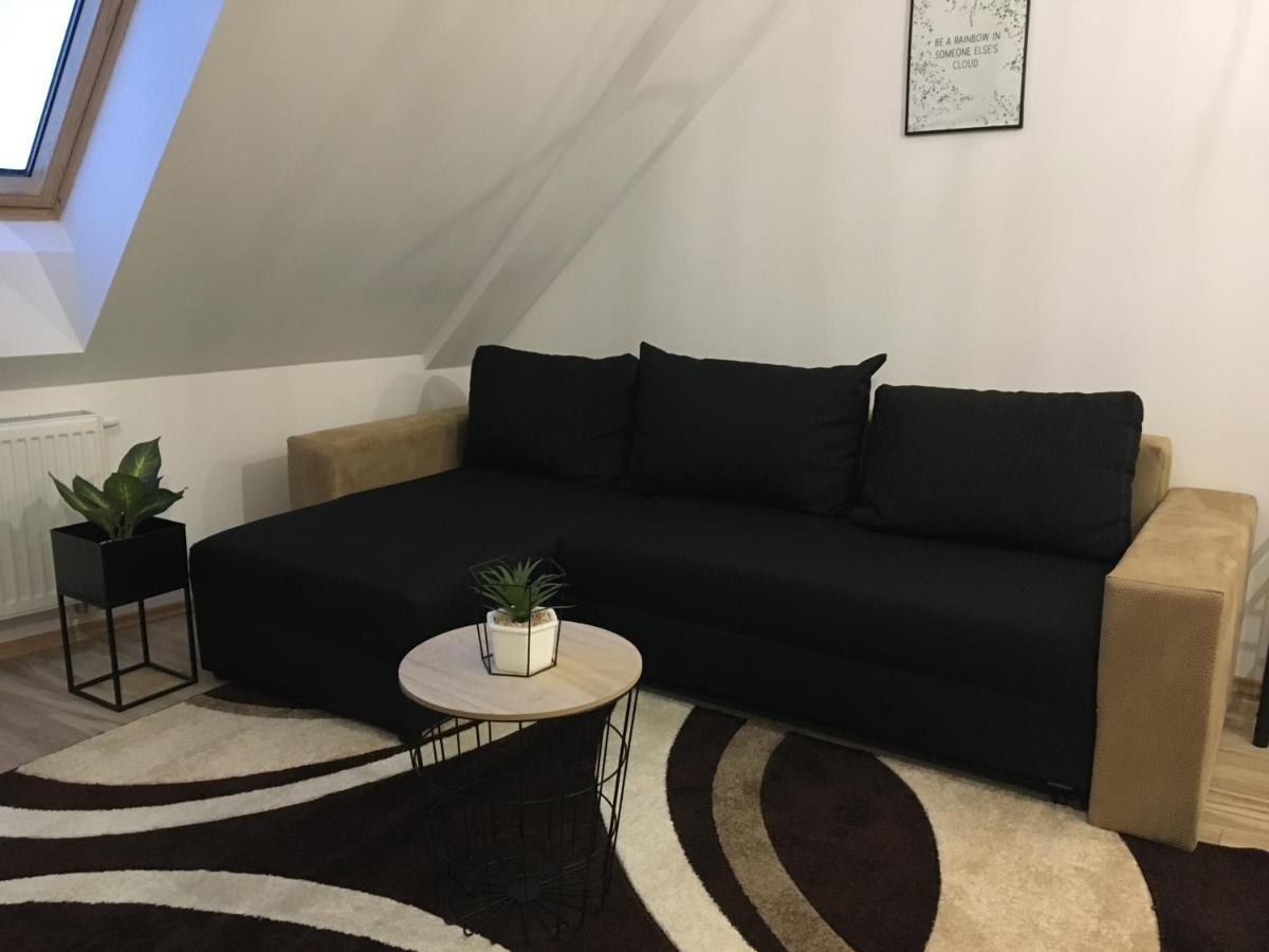 Queen Apartman Дебрецен Екстериор снимка