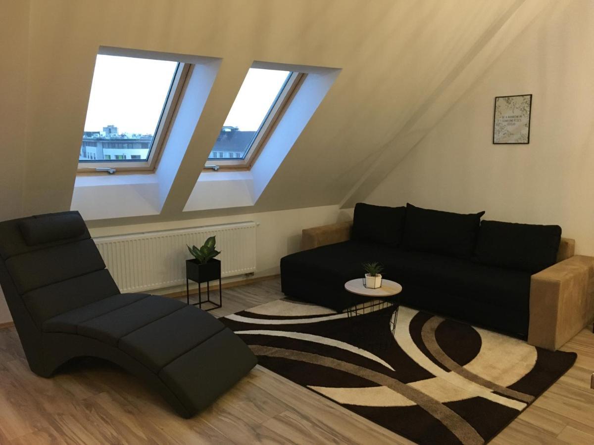 Queen Apartman Дебрецен Екстериор снимка