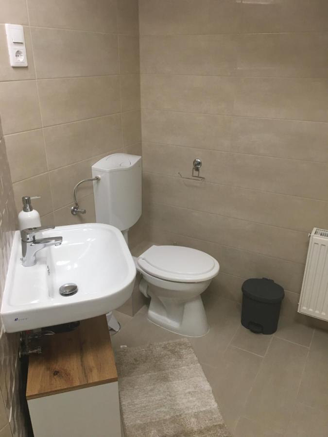 Queen Apartman Дебрецен Екстериор снимка