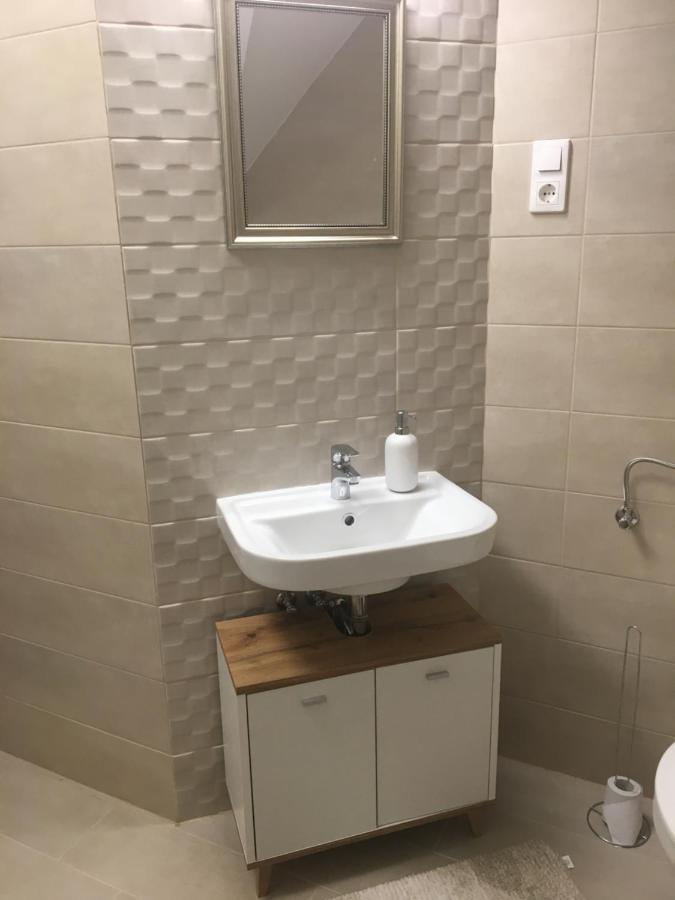 Queen Apartman Дебрецен Екстериор снимка